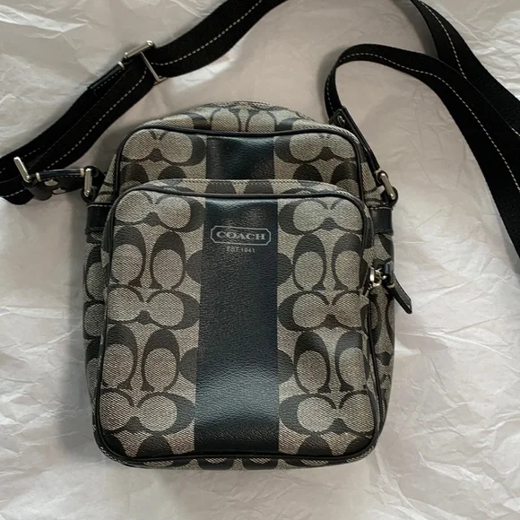 Coach cross over bag sale